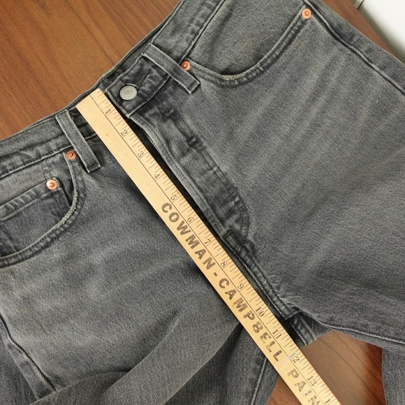 Levi's Premium 501 Skinny Button Fly Denim Jeans Womens SZ 28x28 Gray Distressed - Picture 15 of 16